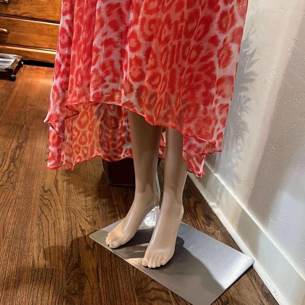 Single Dress - Picture 6 of 9